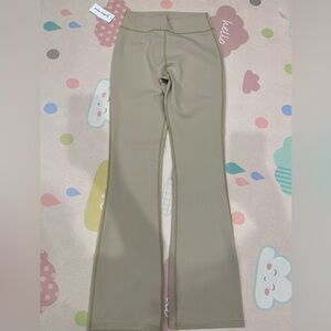 NWT Outdoor Voices FrostKnit Flare pants, color Mojave. Size XS